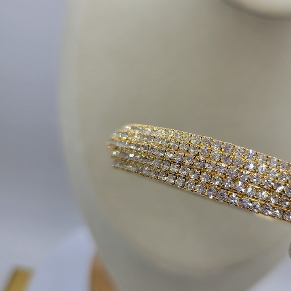 - Tiny Goldtone & Rhinestone Pull-On Bangle Bracelet - Picture 3 of 3
